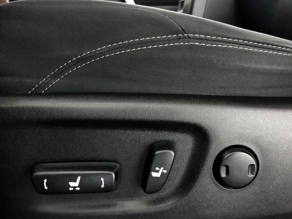 Купить Toyota Land Cruiser Prado с пробегом. Фото: #21