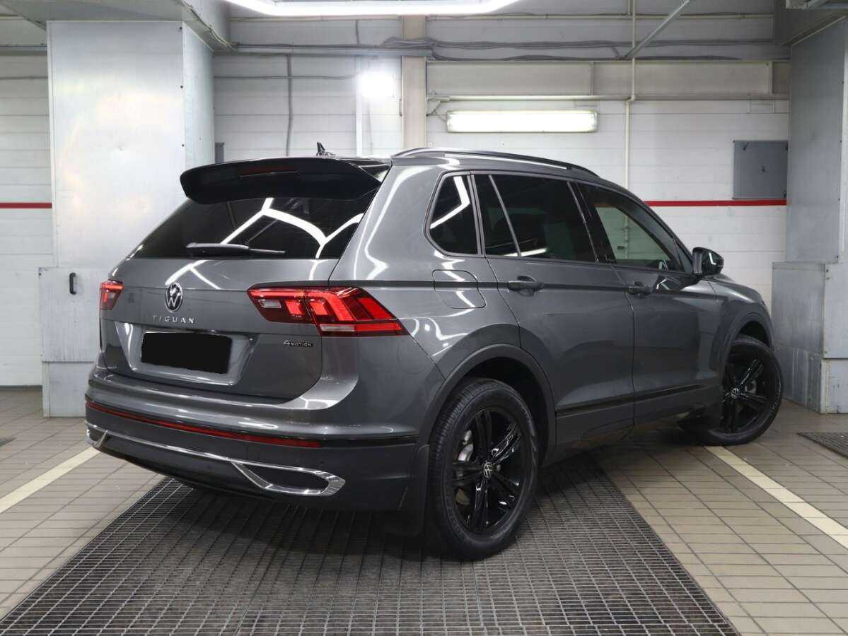 Купить Volkswagen Tiguan с пробегом. Фото: #1