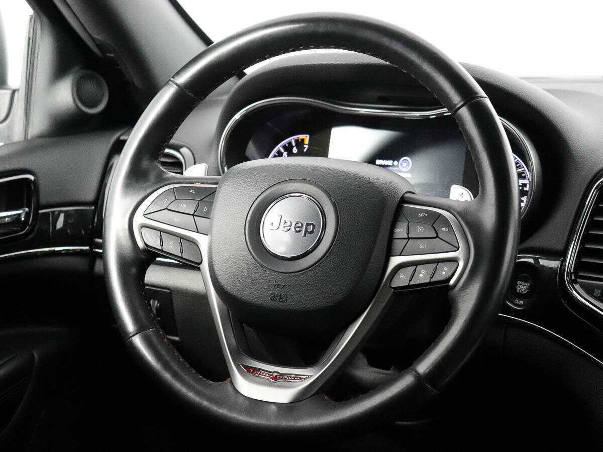 Купить Jeep Grand Cherokee с пробегом. Фото: #16