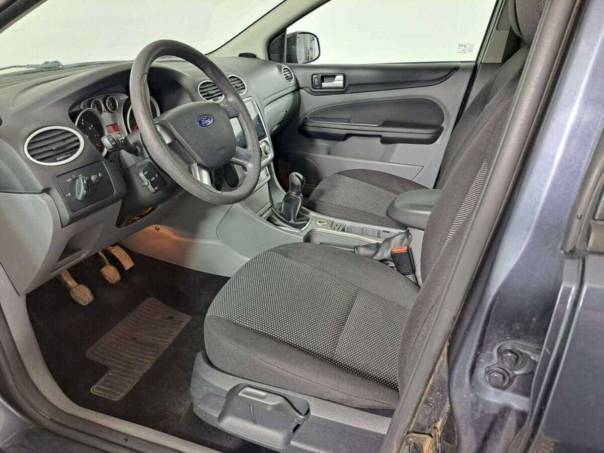 Купить Ford Focus с пробегом. Фото: #13