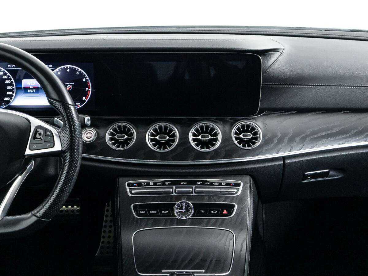 Купить Mercedes-Benz E-Класс с пробегом. Фото: #12