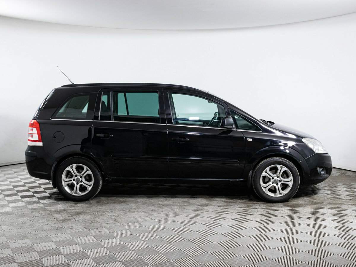 Купить Opel Zafira с пробегом. Фото: #3