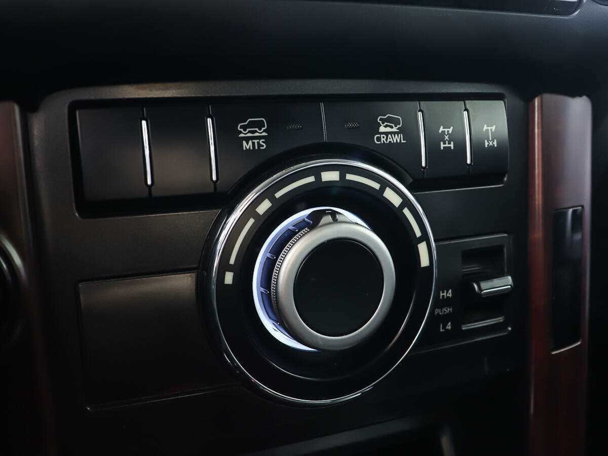 Купить Toyota Land Cruiser Prado с пробегом. Фото: #17