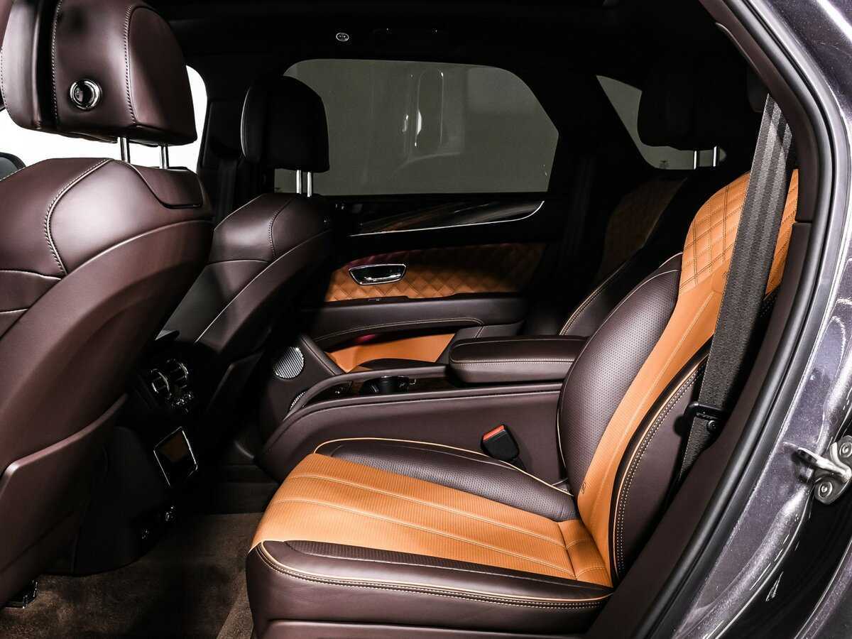 Купить Bentley Bentayga с пробегом. Фото: #12