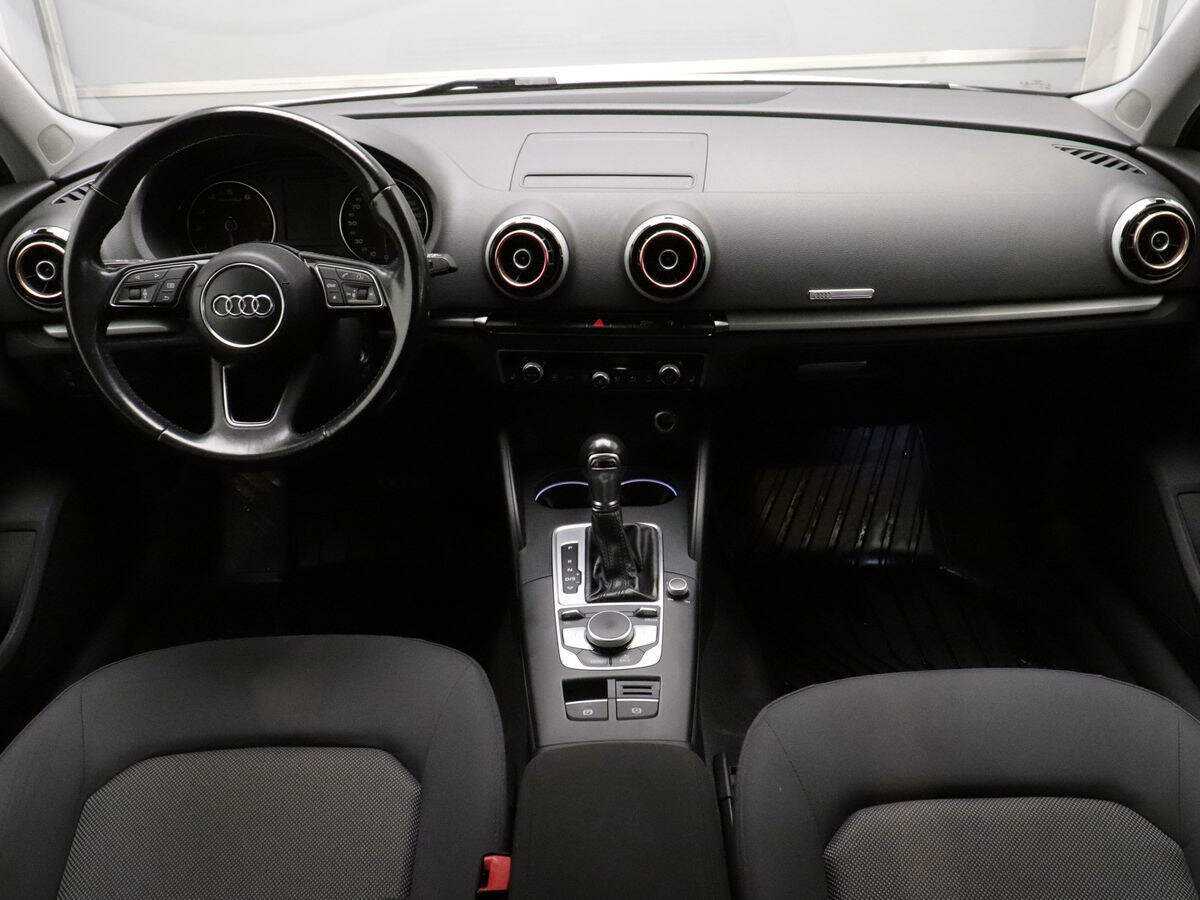 Купить Audi A3 с пробегом. Фото: #8
