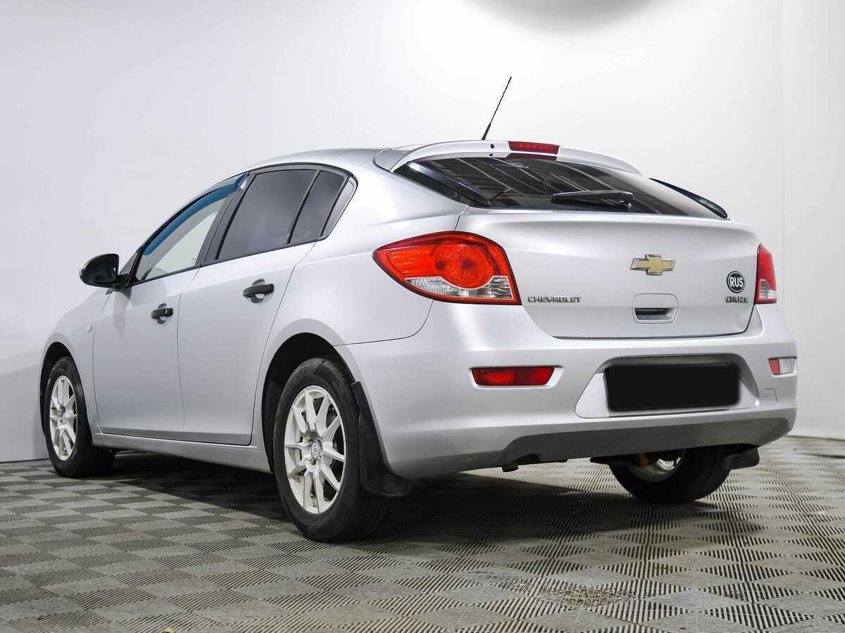 Купить Chevrolet Cruze с пробегом. Фото: #5