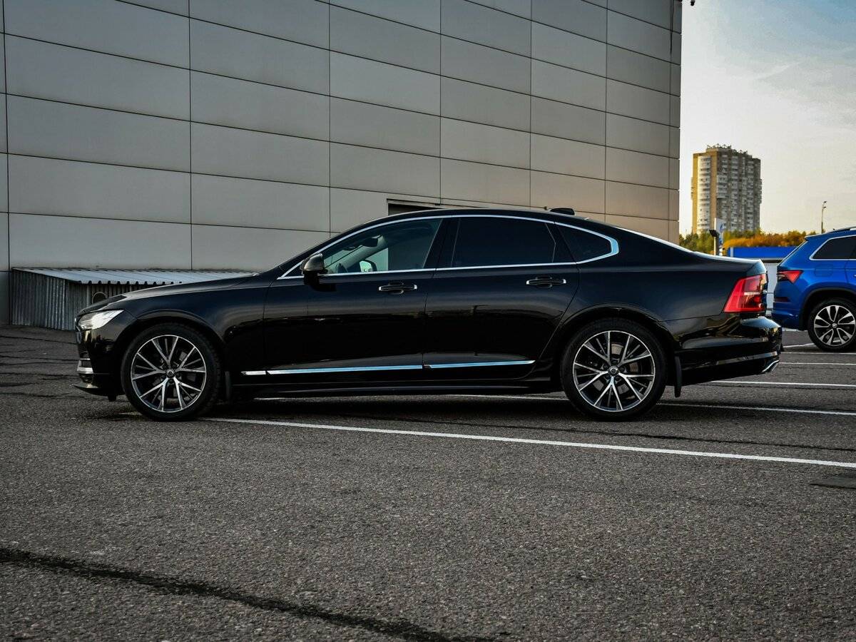 Купить Volvo S90 с пробегом. Фото: #7