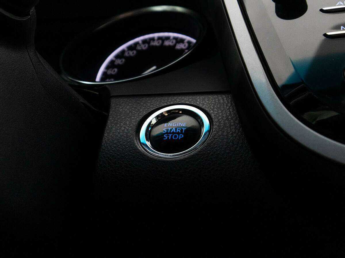 Купить Toyota Camry с пробегом. Фото: #22