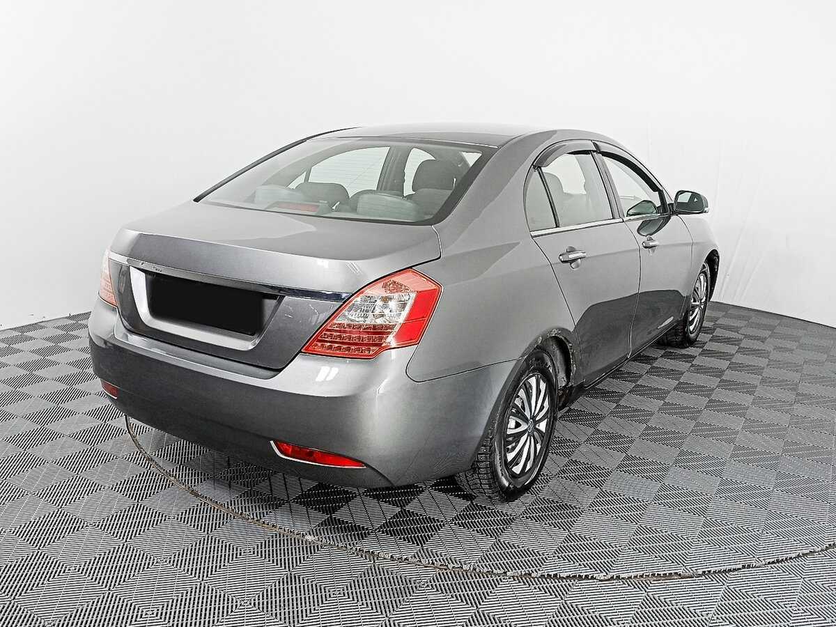 Купить Geely Emgrand EC7 с пробегом. Фото: #4