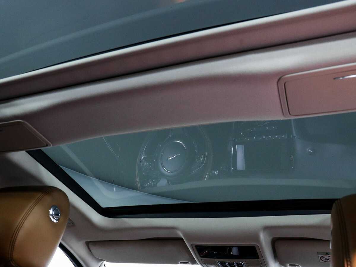 Купить Jaguar XJ с пробегом. Фото: #15