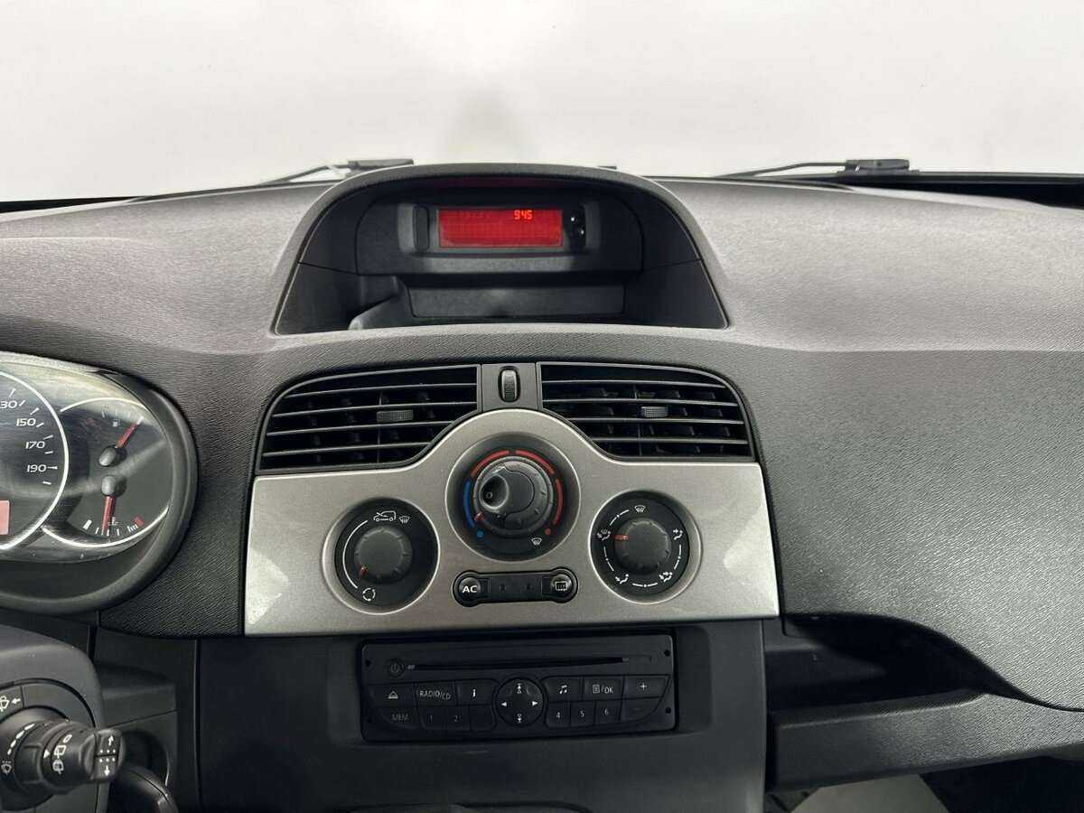 Купить Renault Kangoo с пробегом. Фото: #11