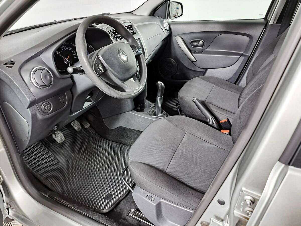 Купить Renault Sandero с пробегом. Фото: #13