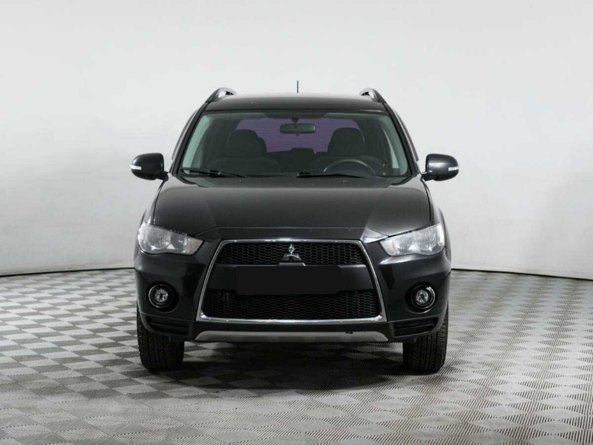 Купить Mitsubishi Outlander с пробегом. Фото: #1