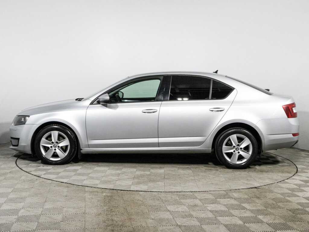 Купить Skoda Octavia с пробегом. Фото: #7