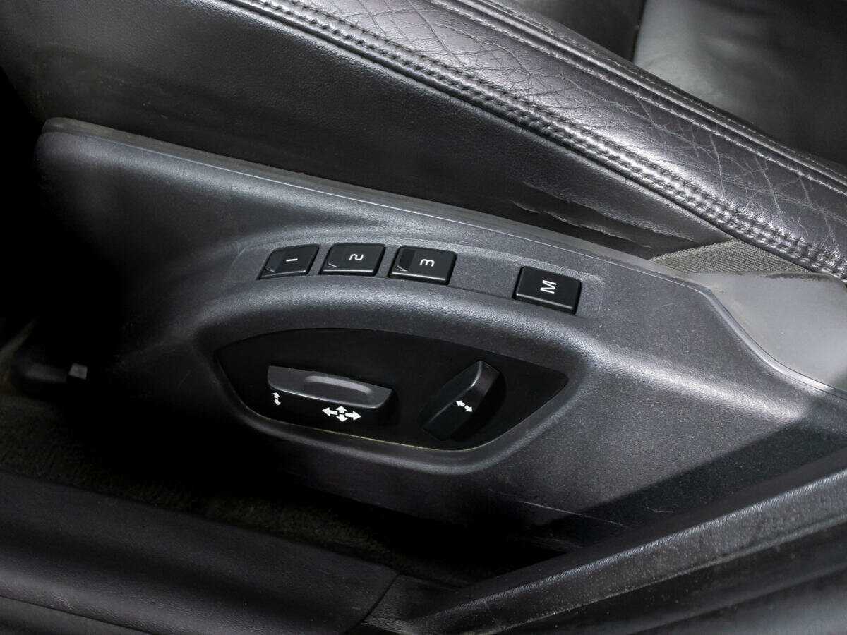 Купить Volvo S60 с пробегом. Фото: #18