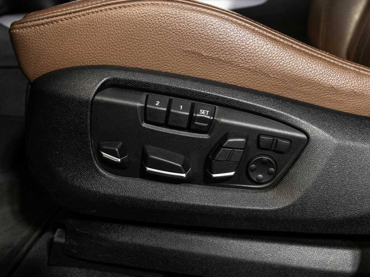 Купить BMW X5 с пробегом. Фото: #17