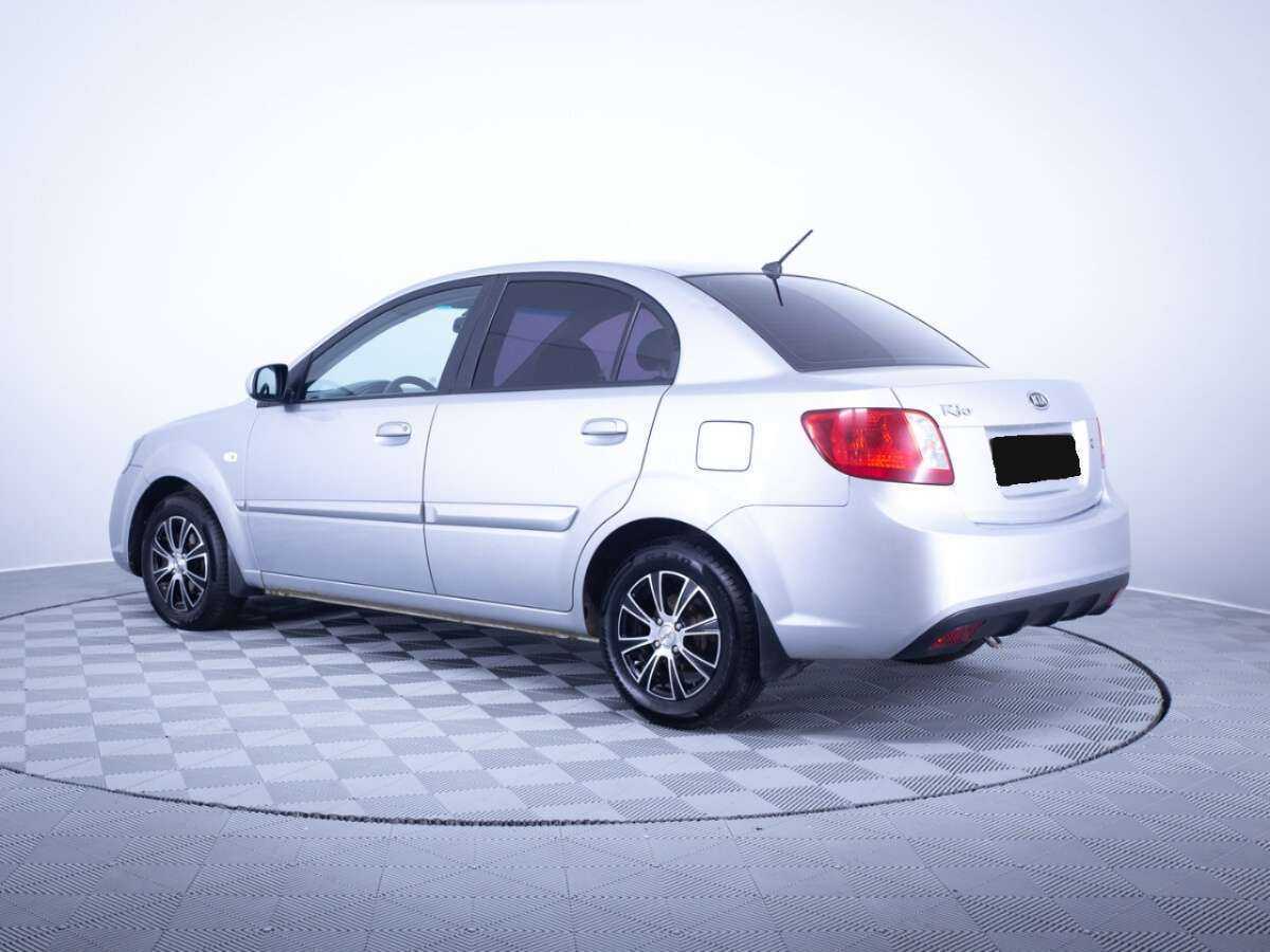 Купить Kia Rio с пробегом. Фото: #6