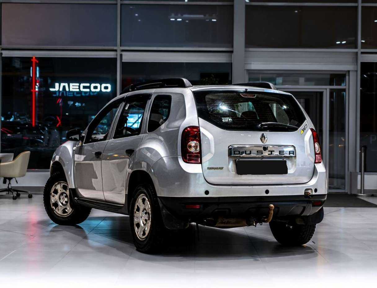 Купить Renault Duster с пробегом. Фото: #3