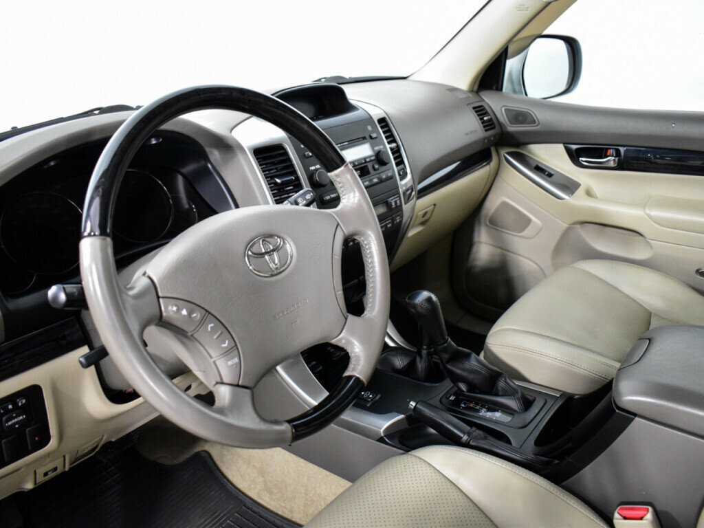 Купить Toyota Land Cruiser Prado с пробегом. Фото: #6