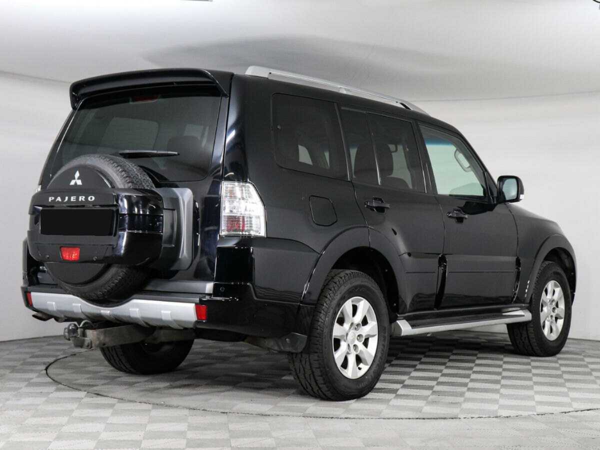 Купить Mitsubishi Pajero с пробегом. Фото: #4