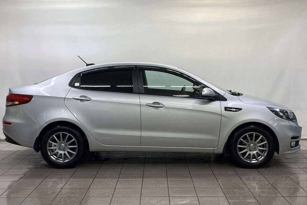 Купить Kia Rio с пробегом. Фото: #3