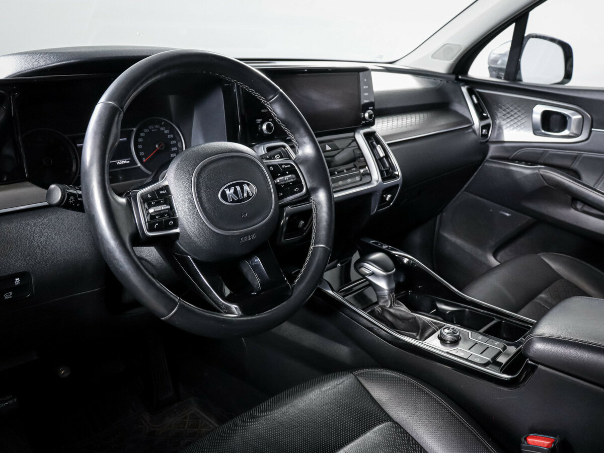 Купить Kia Sorento с пробегом. Фото: #13