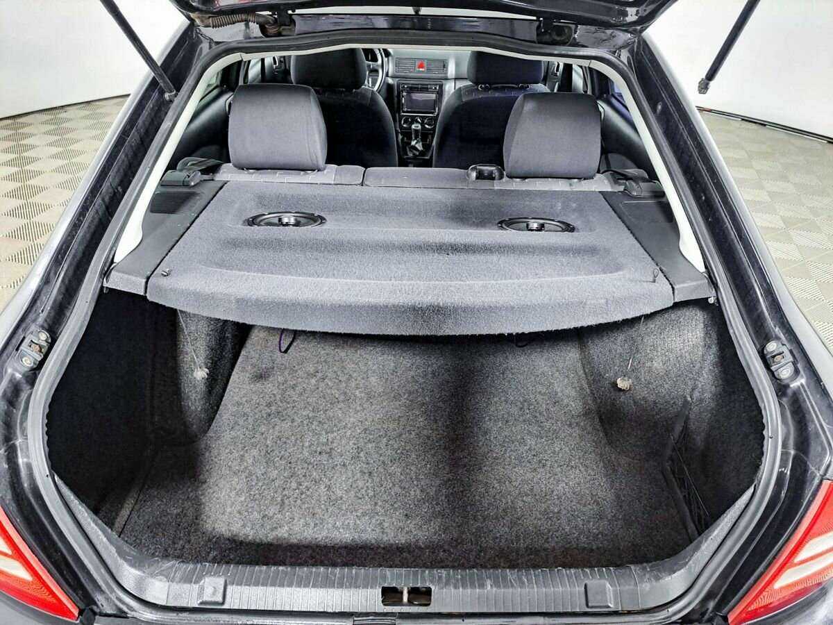 Купить Skoda Octavia с пробегом. Фото: #9