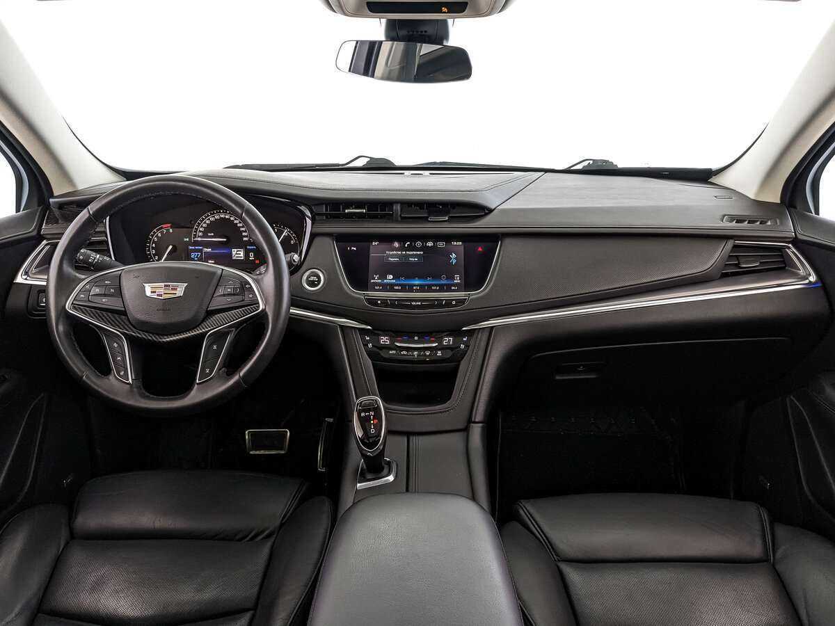 Купить Cadillac XT5 с пробегом. Фото: #9