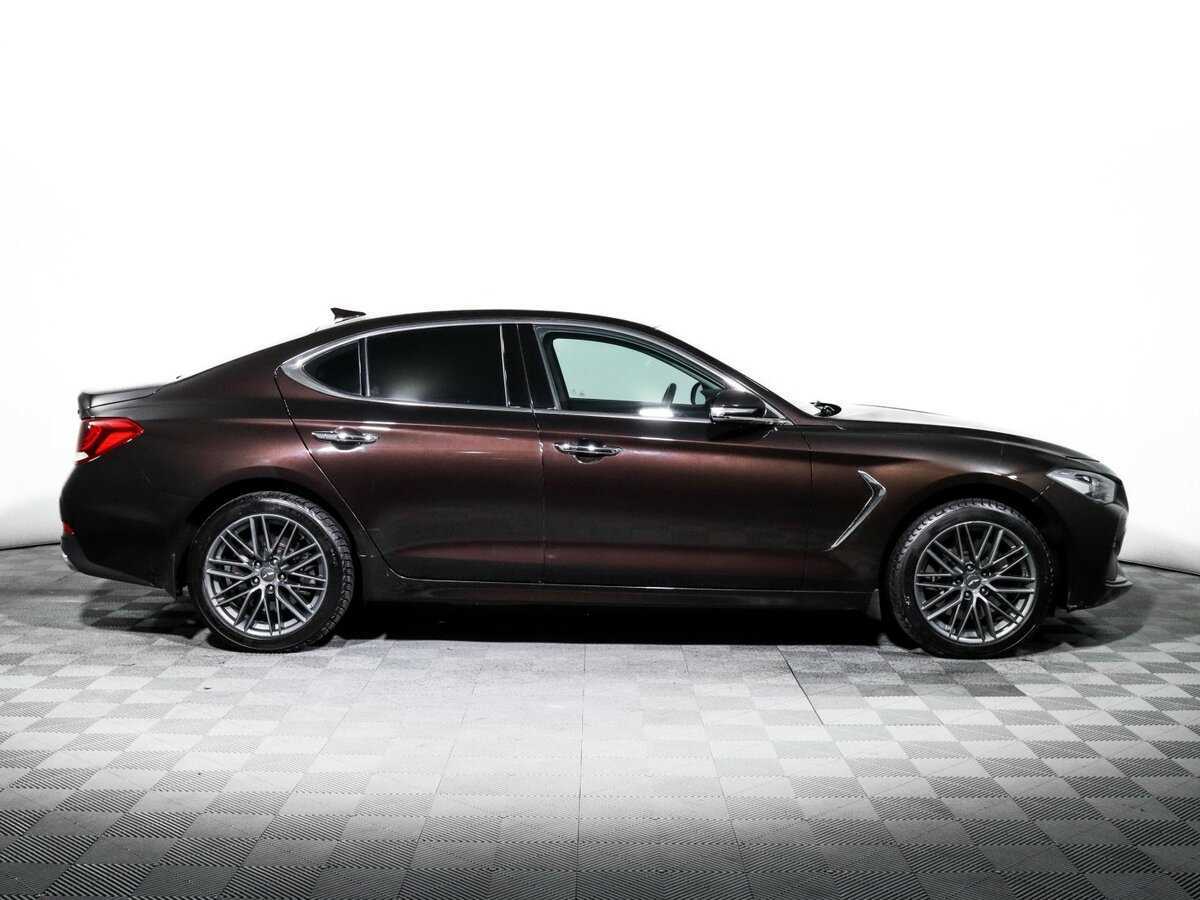 Купить Genesis G70 с пробегом. Фото: #3