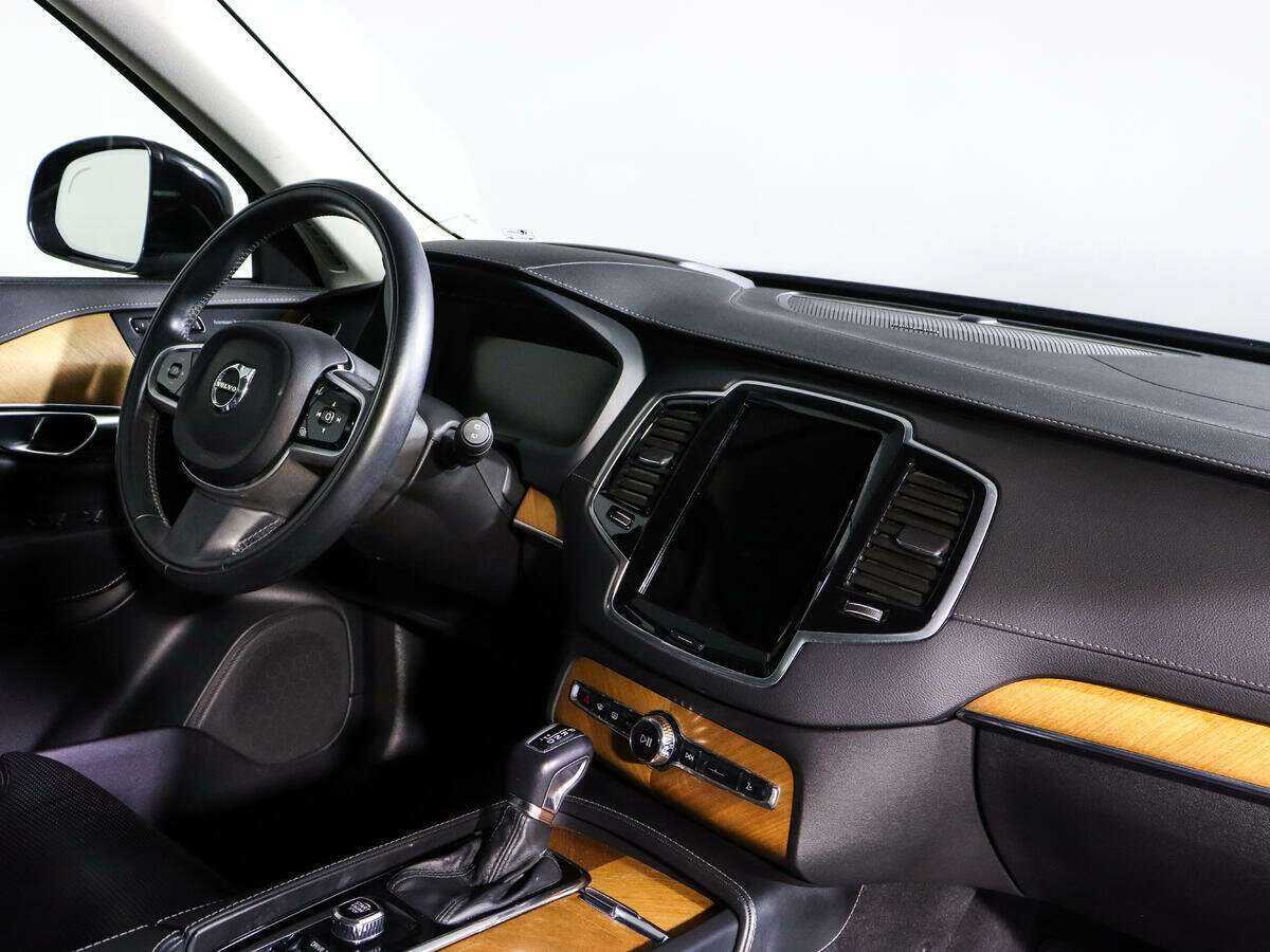 Купить Volvo XC90 с пробегом. Фото: #8
