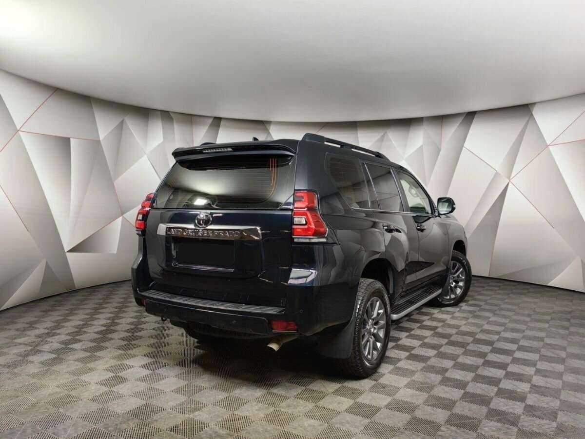Купить Toyota Land Cruiser Prado с пробегом. Фото: #1