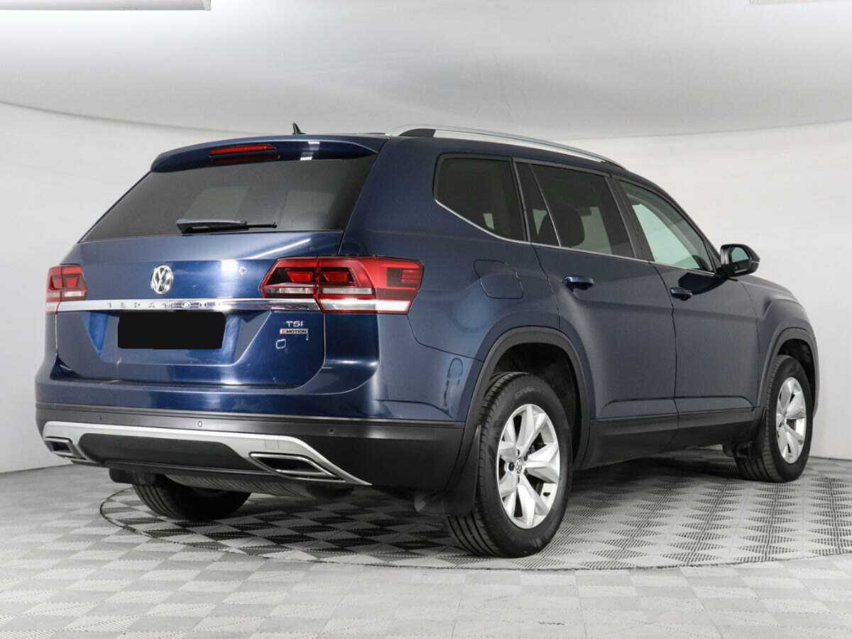 Купить Volkswagen Teramont с пробегом. Фото: #4