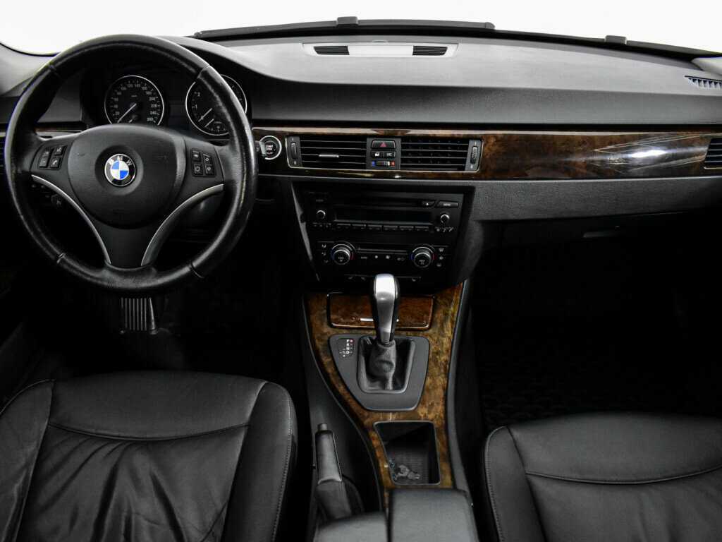 Купить BMW 3 серии с пробегом. Фото: #12