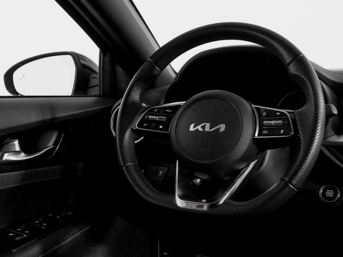 Купить Kia Forte с пробегом. Фото: #14