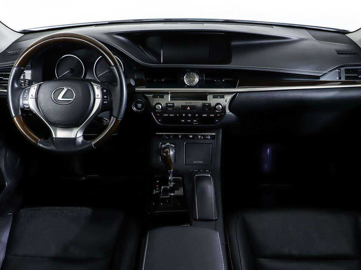 Купить Lexus ES с пробегом. Фото: #10