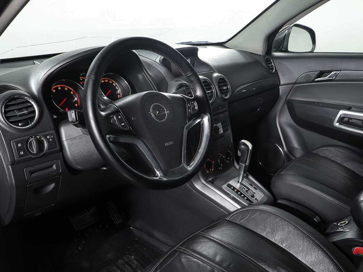 Купить Opel Antara с пробегом. Фото: #11
