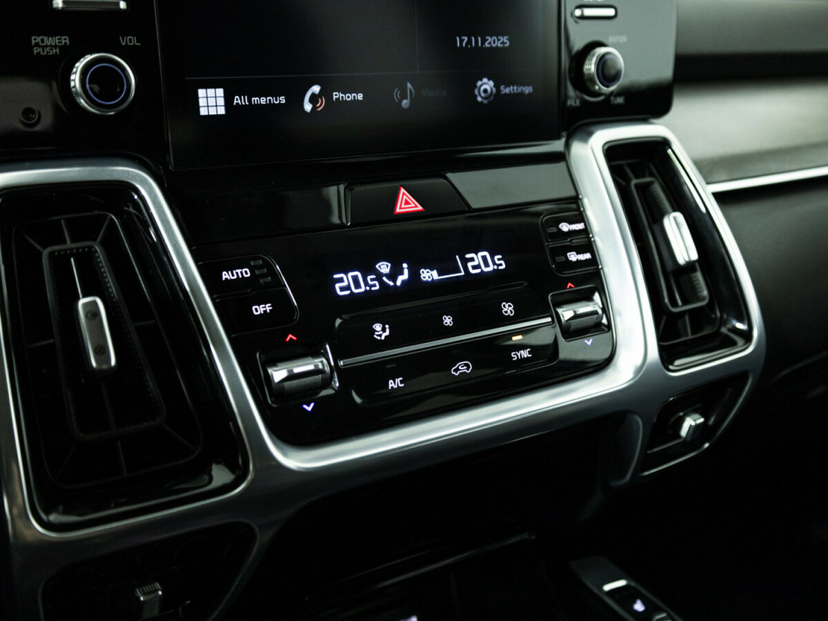 Купить Kia Sorento с пробегом. Фото: #16