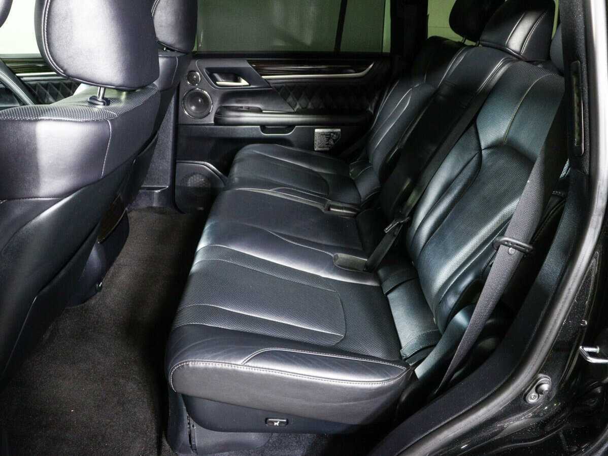 Купить Lexus LX с пробегом. Фото: #9