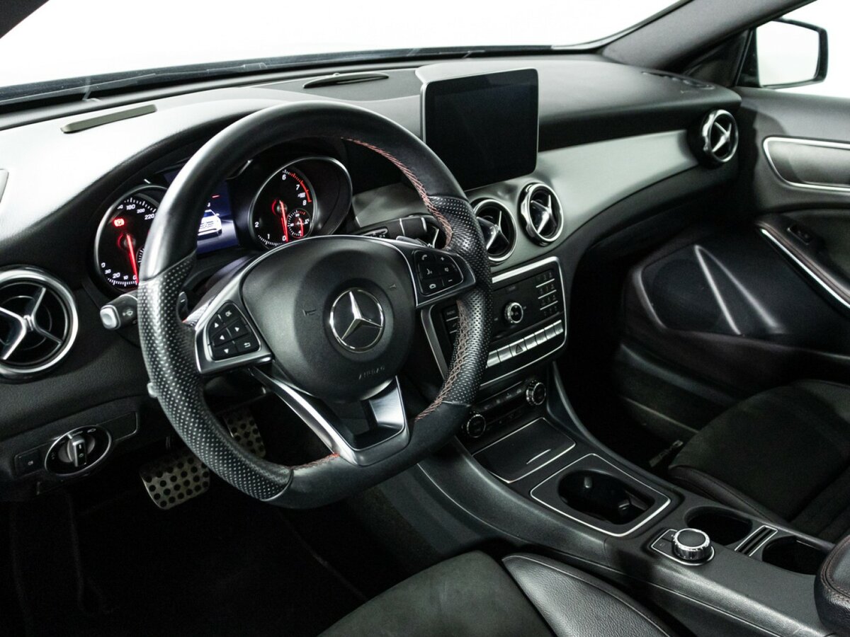 Купить Mercedes-Benz GLA с пробегом. Фото: #10