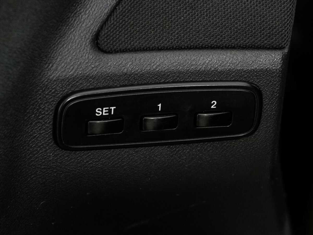 Купить Hyundai Grandeur с пробегом. Фото: #13