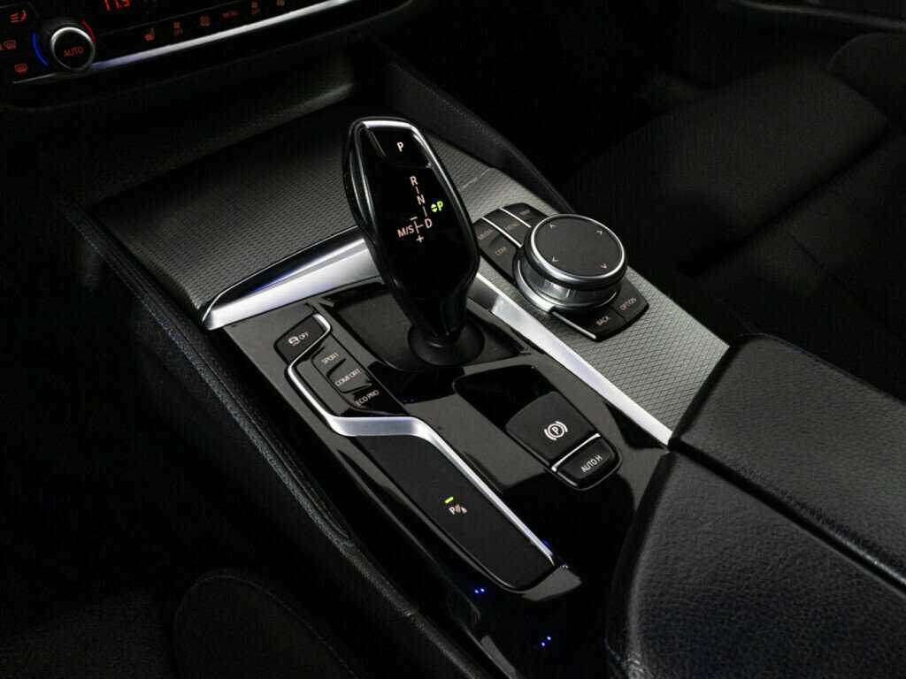 Купить BMW 5 серии с пробегом. Фото: #19