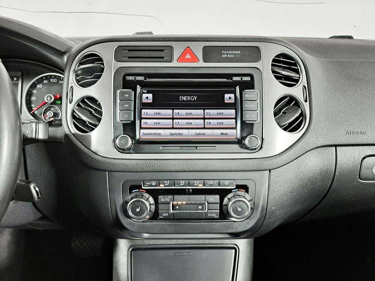 Купить Volkswagen Tiguan с пробегом. Фото: #12