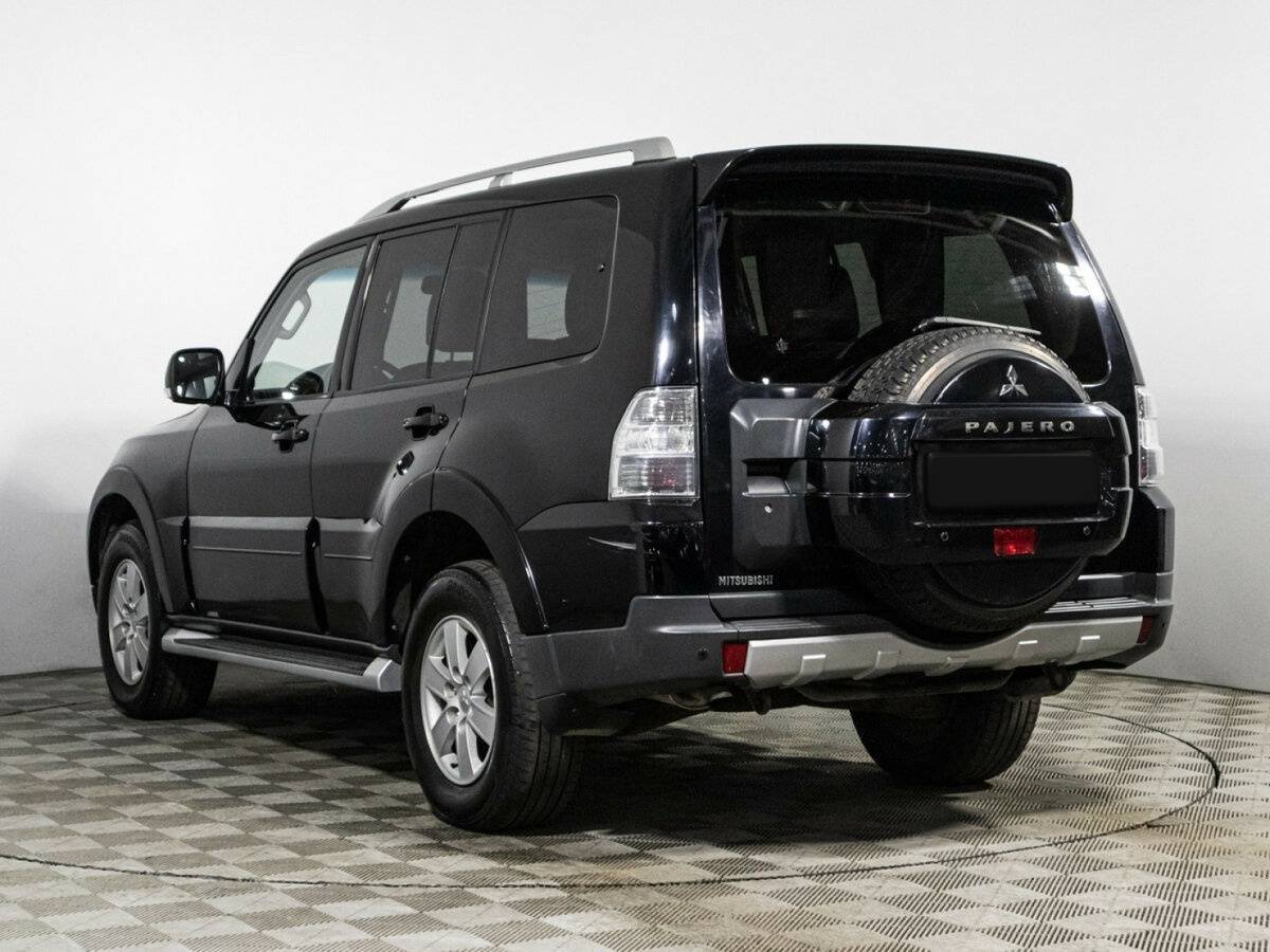 Купить Mitsubishi Pajero с пробегом. Фото: #6