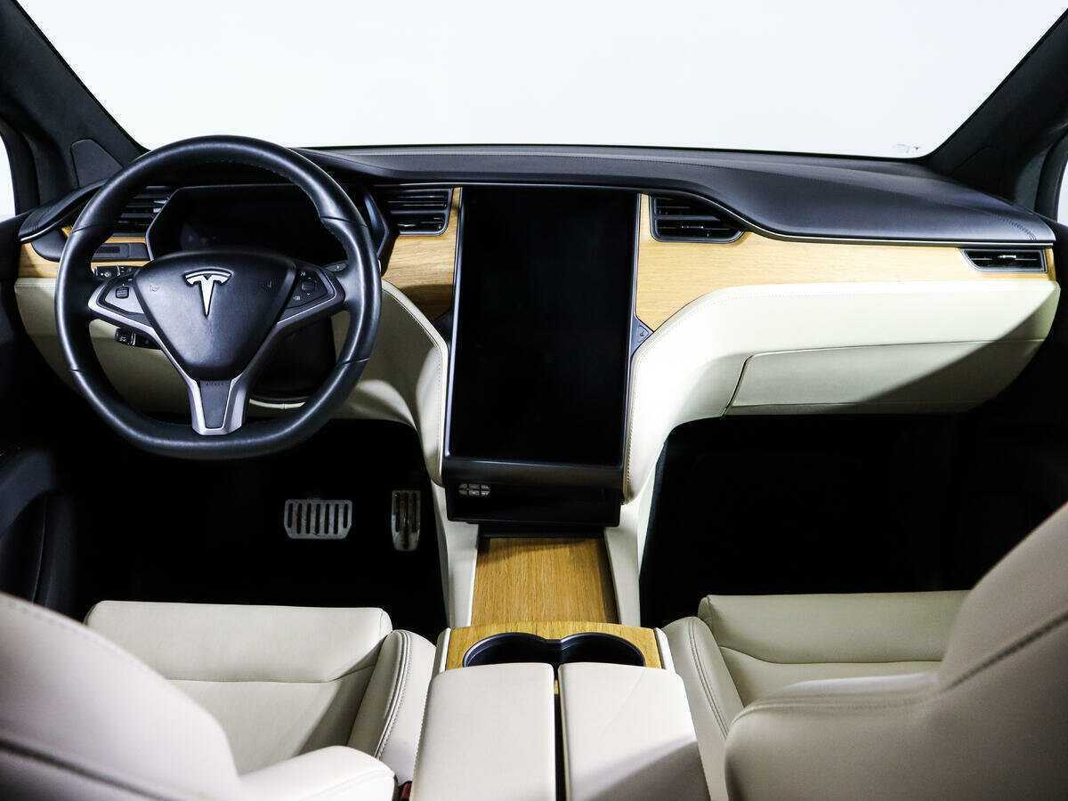 Купить Tesla Model X с пробегом. Фото: #13