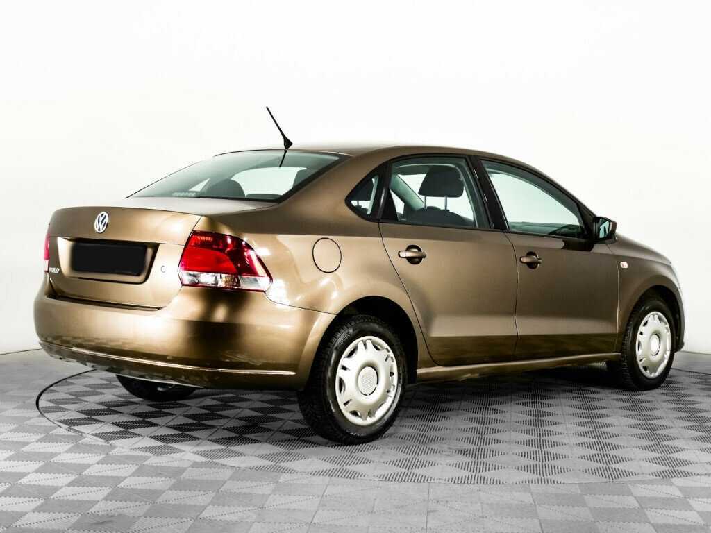 Купить Volkswagen Polo с пробегом. Фото: #4