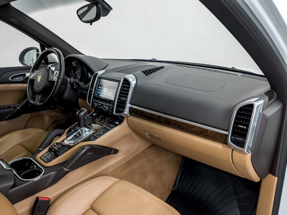 Купить Porsche Cayenne с пробегом. Фото: #10