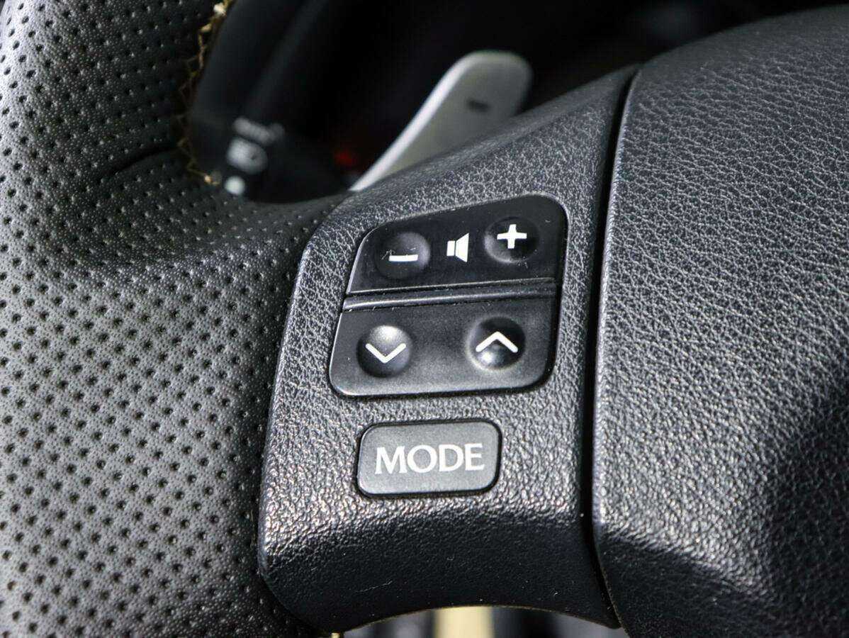 Купить Lexus IS с пробегом. Фото: #17