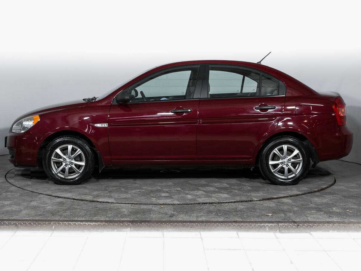 Купить Hyundai Verna с пробегом. Фото: #7