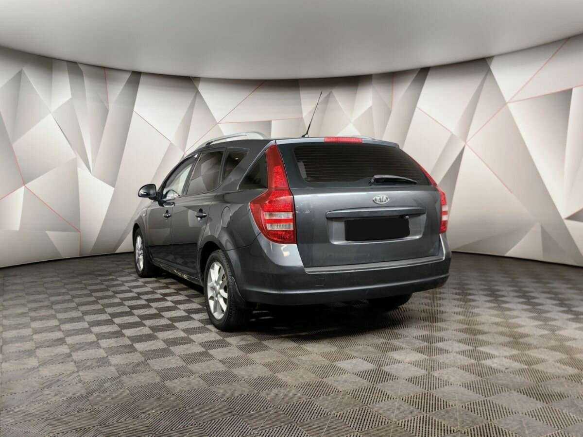 Купить Kia Ceed с пробегом. Фото: #3