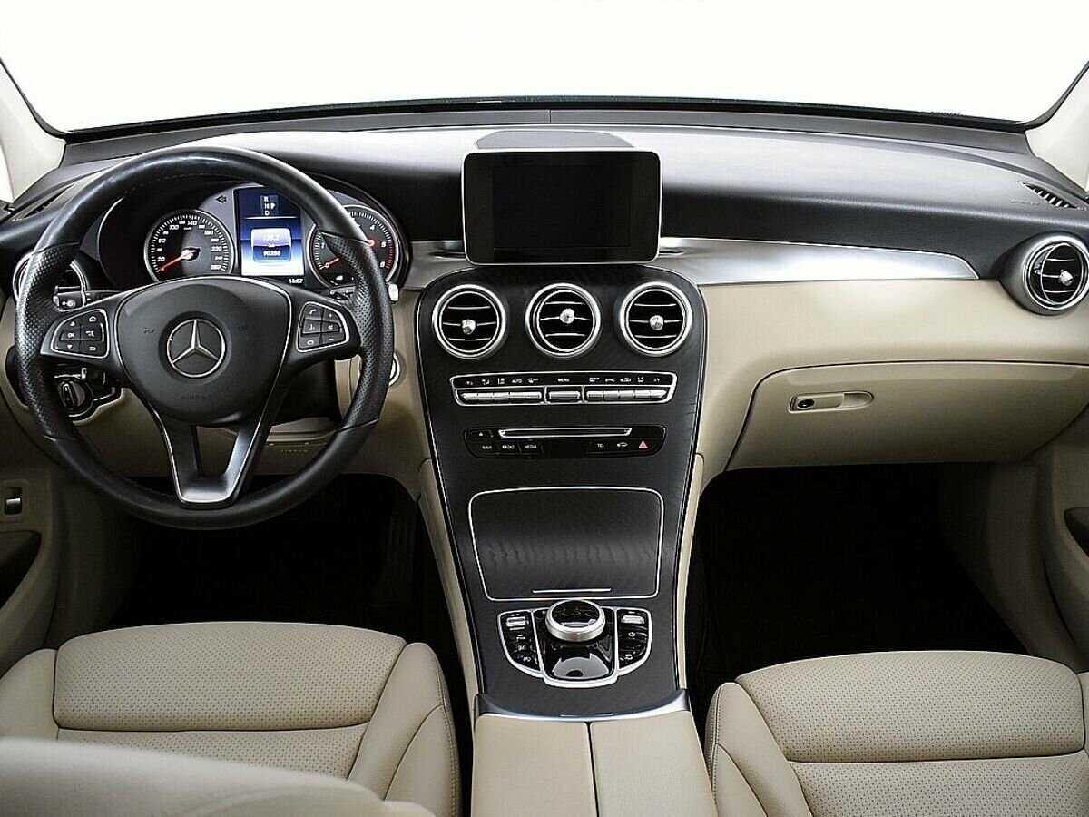 Купить Mercedes-Benz GLC с пробегом. Фото: #9